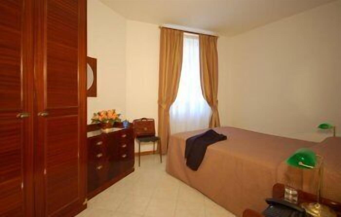 Hotel Residence Vatican Suites Rom Exteriör bild